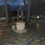 לינה וארוחת בוקר Quattro Pini