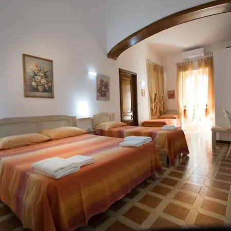 Quattro Pini Bed and breakfast *