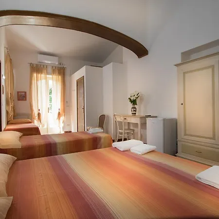 Bed & Breakfast Quattro Pini *